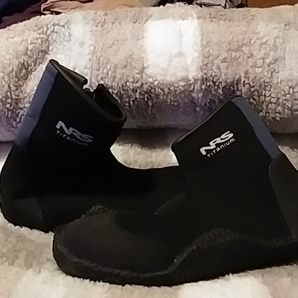 NRS Titanium water shoes